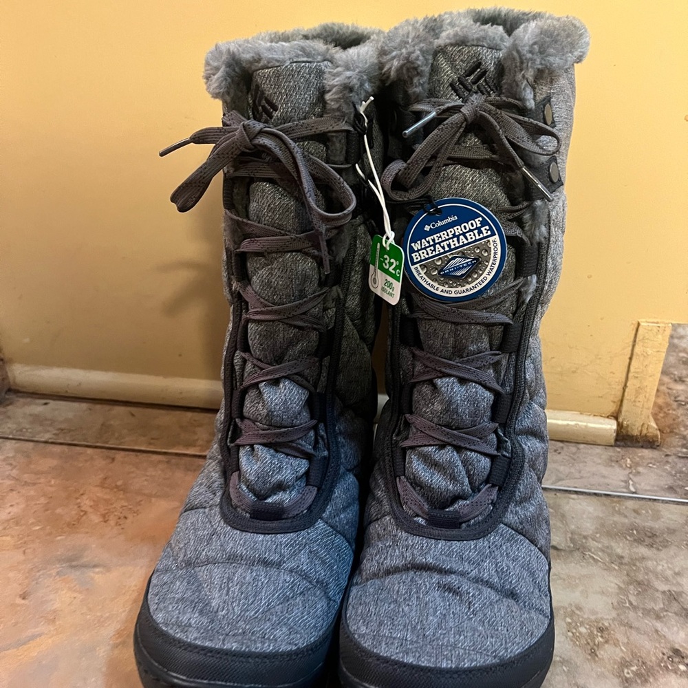 Columbia Gray Waterproof Winter Boots Women’s Size 9.5